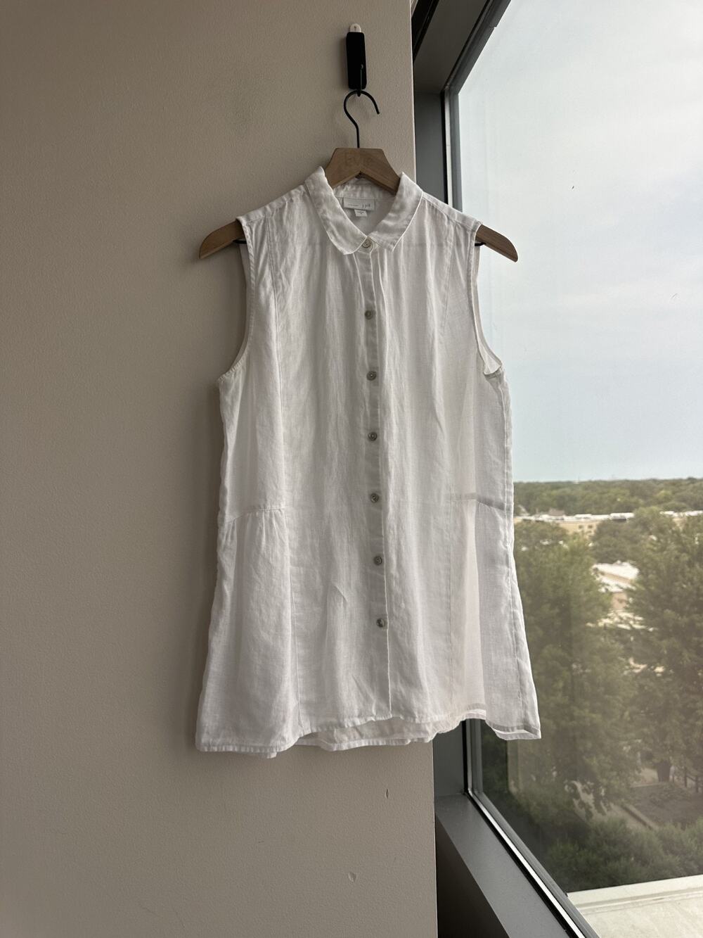 J. Jill Love Linen Top Navy Blue Sleeveless Button Front Collared Sz M